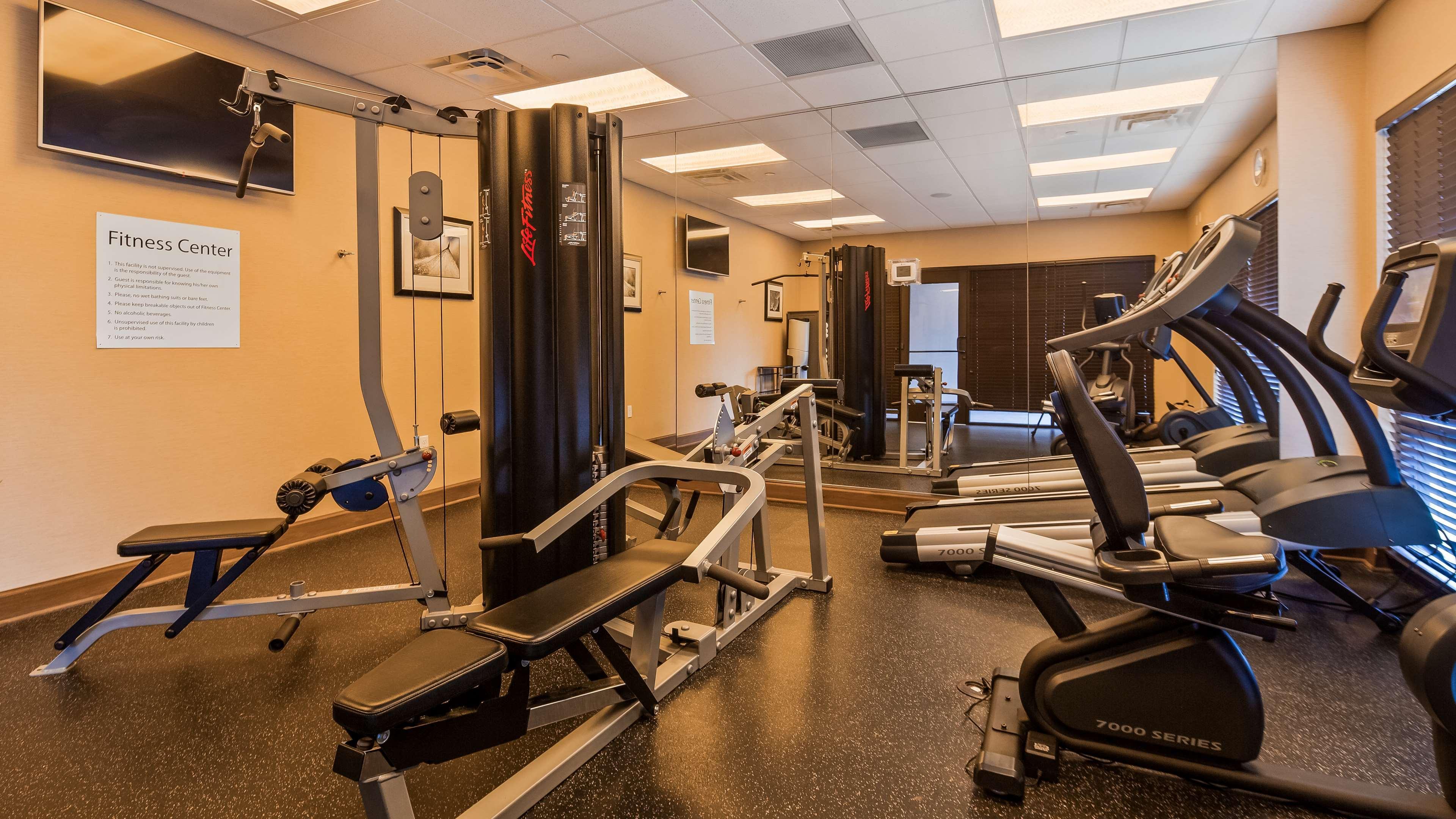 Best Western Plus Atrium Inn & Suites Clarksville Zewnętrze zdjęcie
